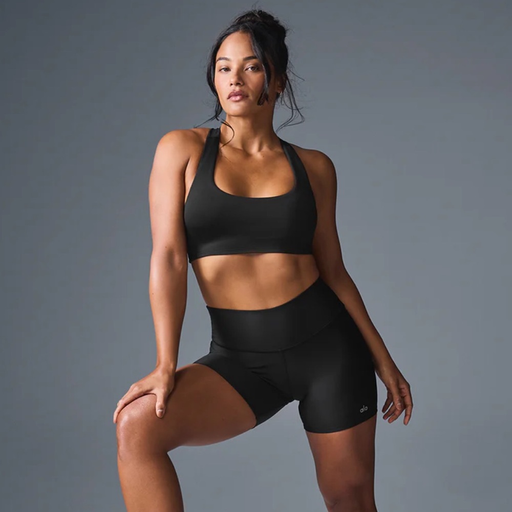 Alo Yoga Airlift Energy Short